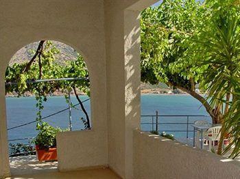 Bali  Valentino Apartments And Studios מראה חיצוני תמונה