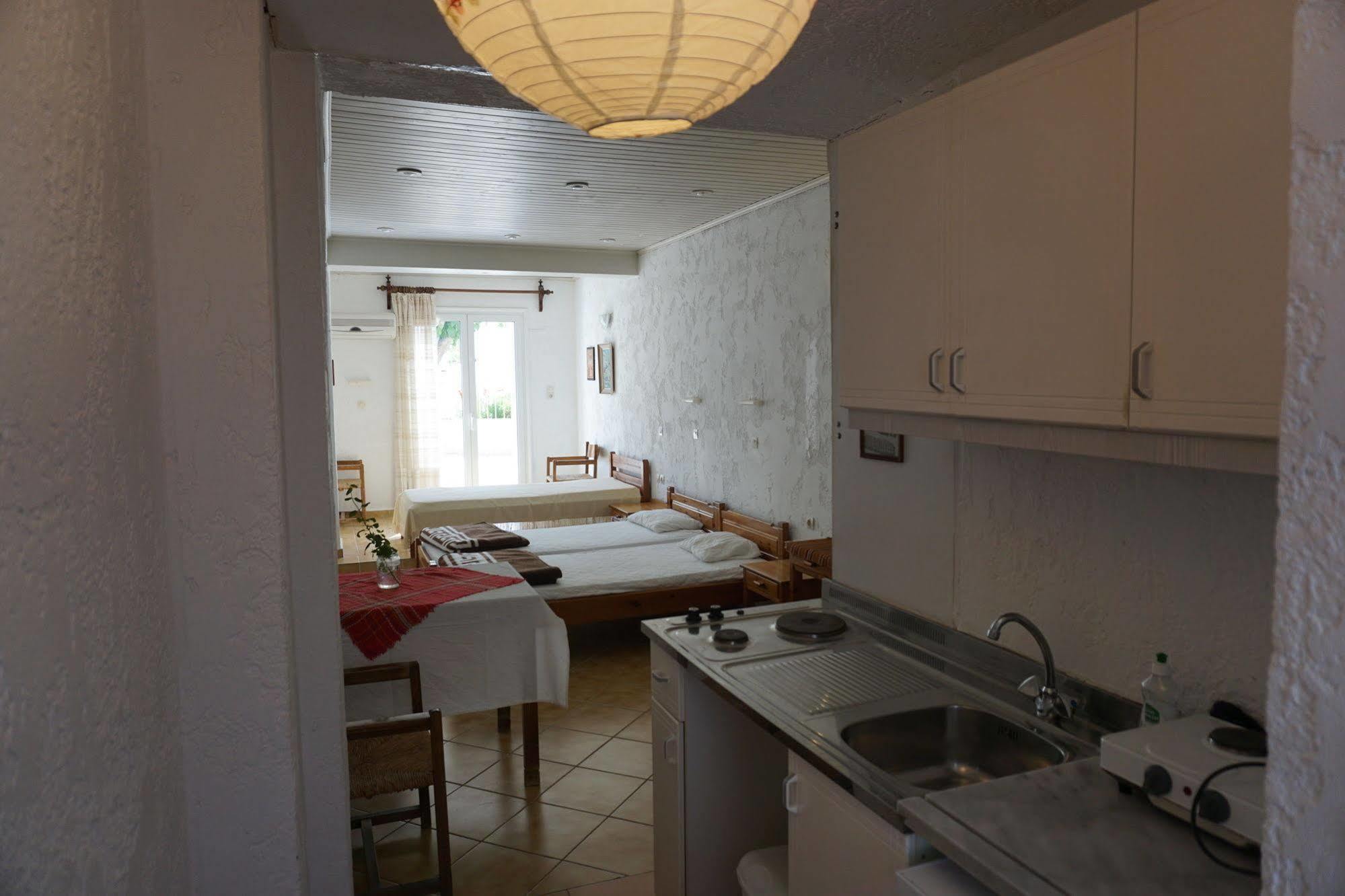 Bali  Valentino Apartments And Studios מראה חיצוני תמונה