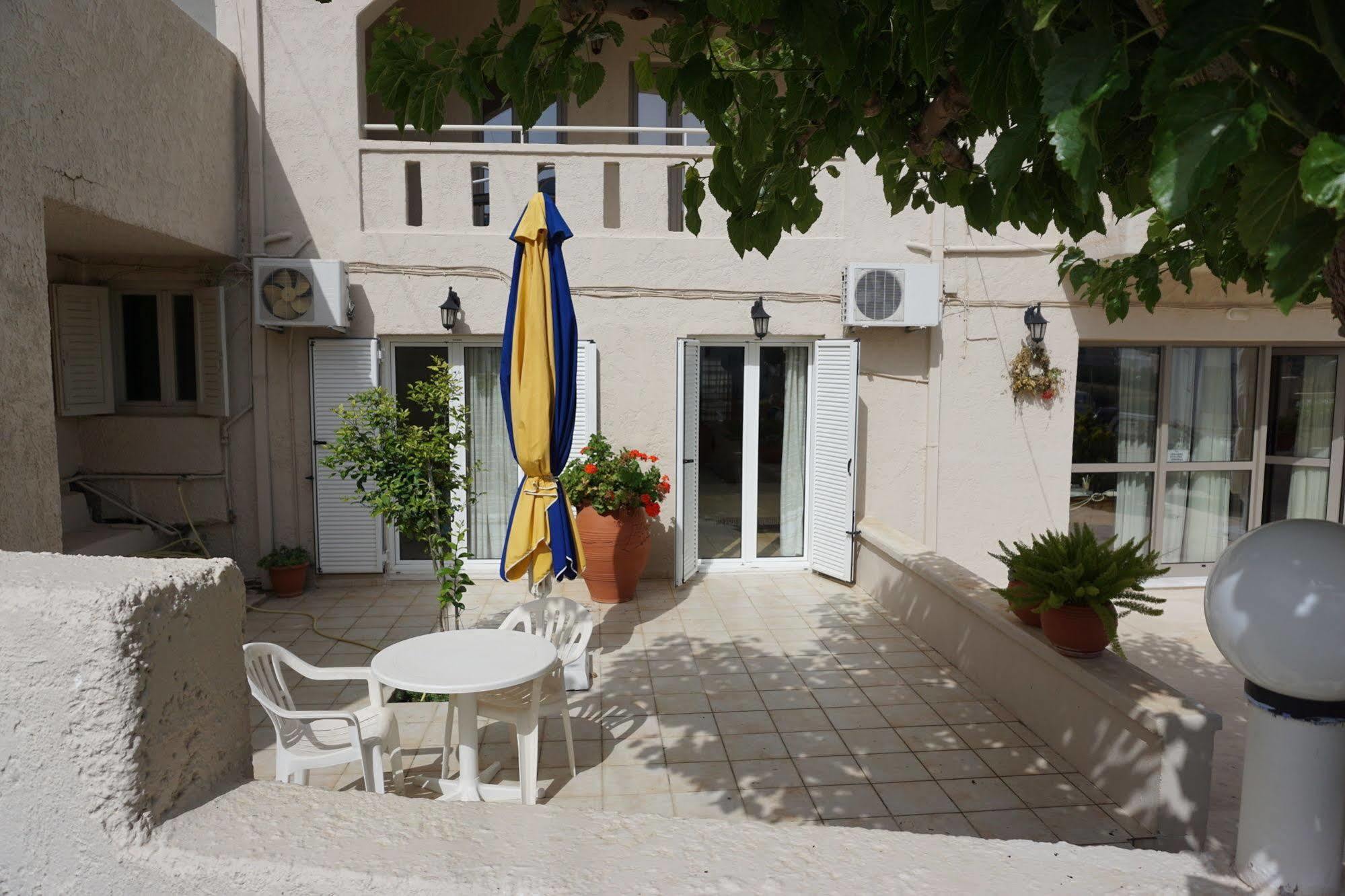 Bali  Valentino Apartments And Studios מראה חיצוני תמונה