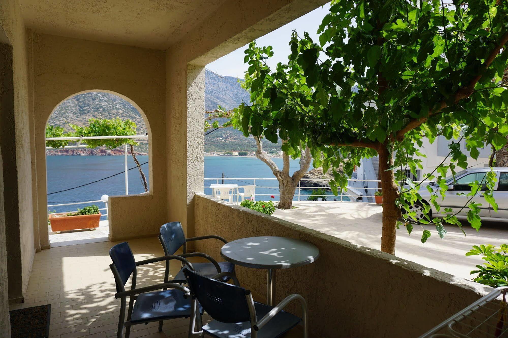 Bali  Valentino Apartments And Studios מראה חיצוני תמונה